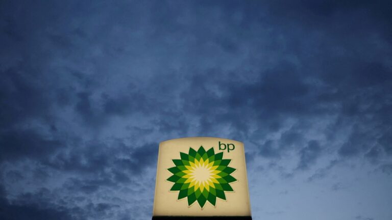 Activist hedge fund Elliott builds stake in struggling BP – Financial Times