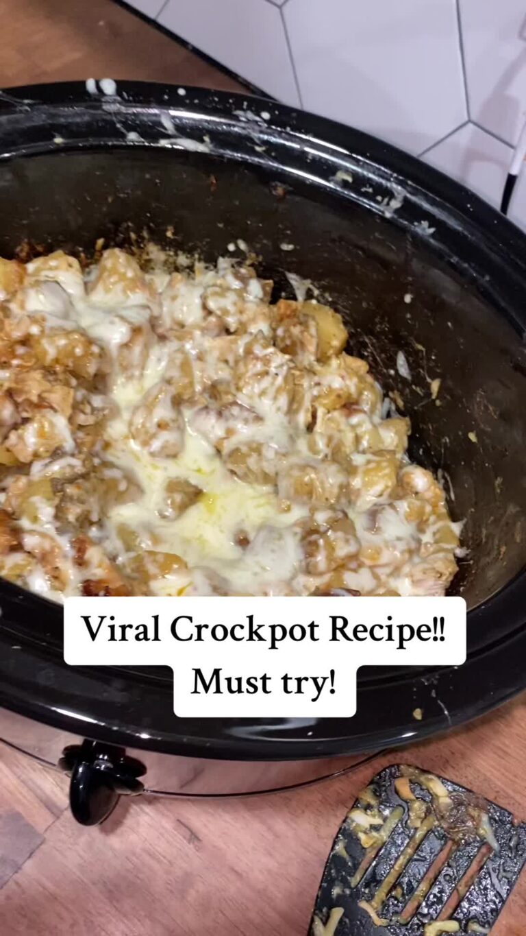 @hannahrussell_lowcarbmom Viral Crockpot Recipe!! Have you tried this yet??? Is …