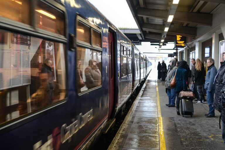 Exploring the World on Rails: The Best Train Journeys You Must Experience