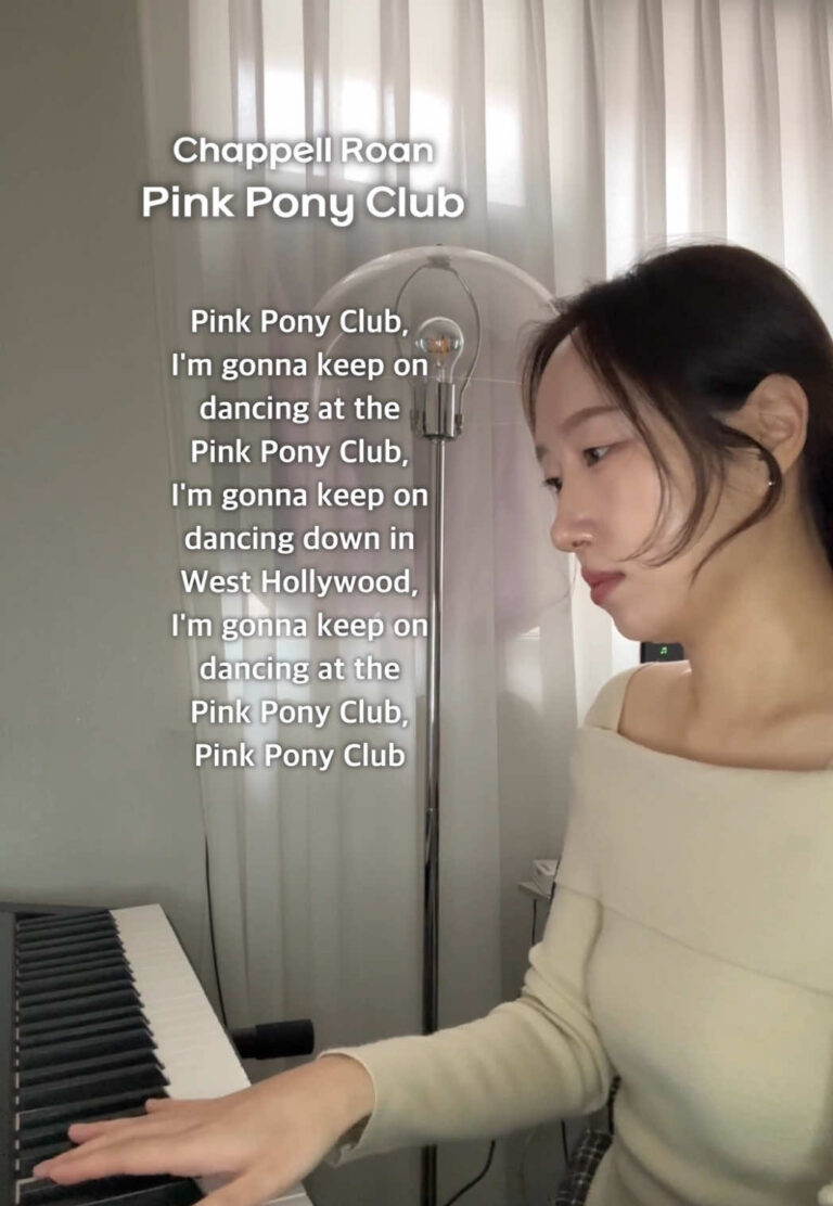 @sweeneypiano @Adina 님에게 회신 Pink Pony Club – Chappell Roan | Duet with me! @chap…