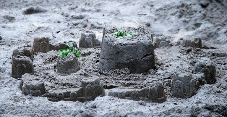 Modding Magic: How Players Transform Sandbox Games Forever