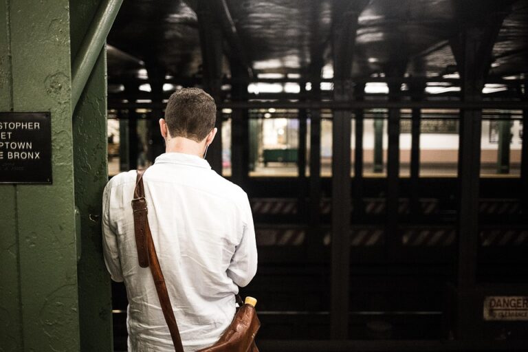 Budgeting for One: How to Travel Solo Without Breaking the Bank