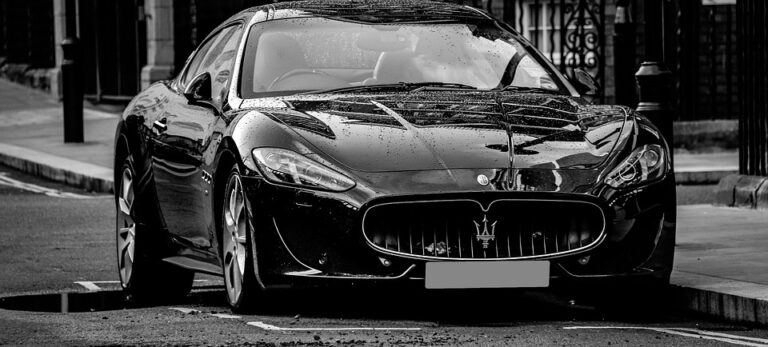 The Digital Key: How Smartphone Technology is Changing Car Ownership
