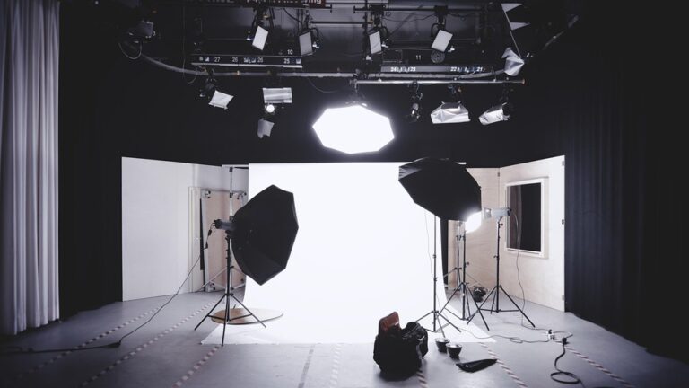 The Power of Light: Best Practices for Natural Lighting in Travel Photography